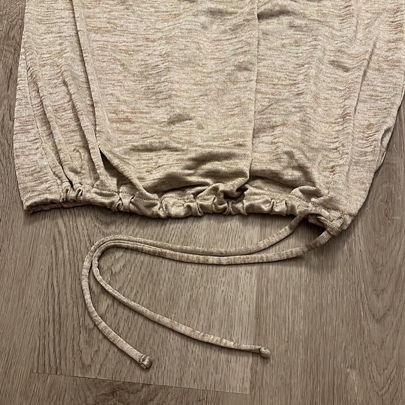 Express Gold Metallic Top - Picture 3 of 4